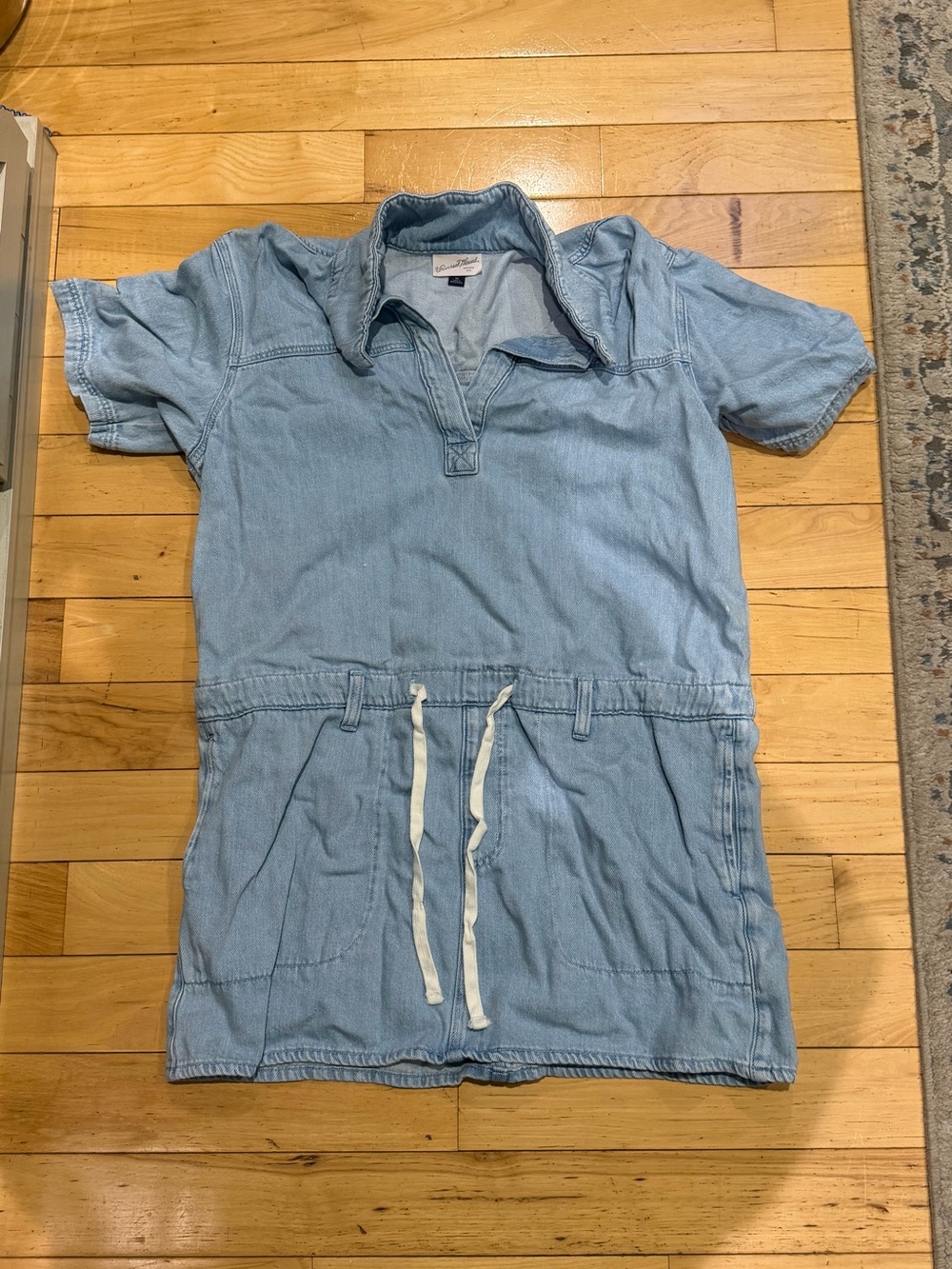 Universal thread Women’s short sleeve Relaxed fit dress Blue denim Size XL